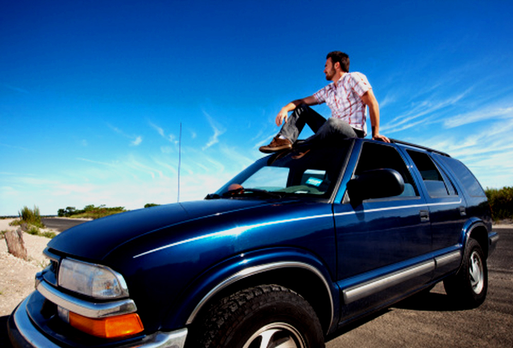 One man and his SUV - Photo GettyImages